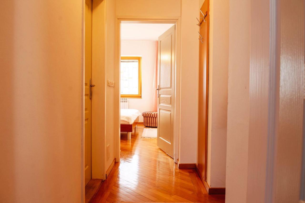 Engadin Apartments - Free Parking
